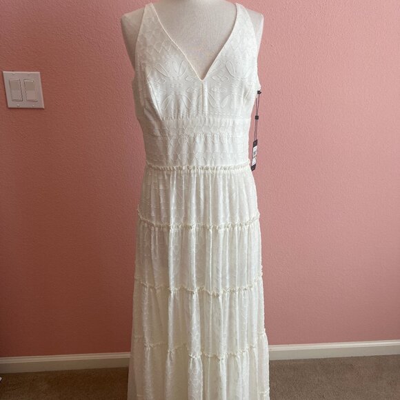 Tommy Hilfiger Ivory Maxi Dress Size 12 NWT - Picture 1 of 2